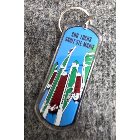 Soo Locks Sault Ste. Marie Keychain With Scenic Design - Picture 3 of 3